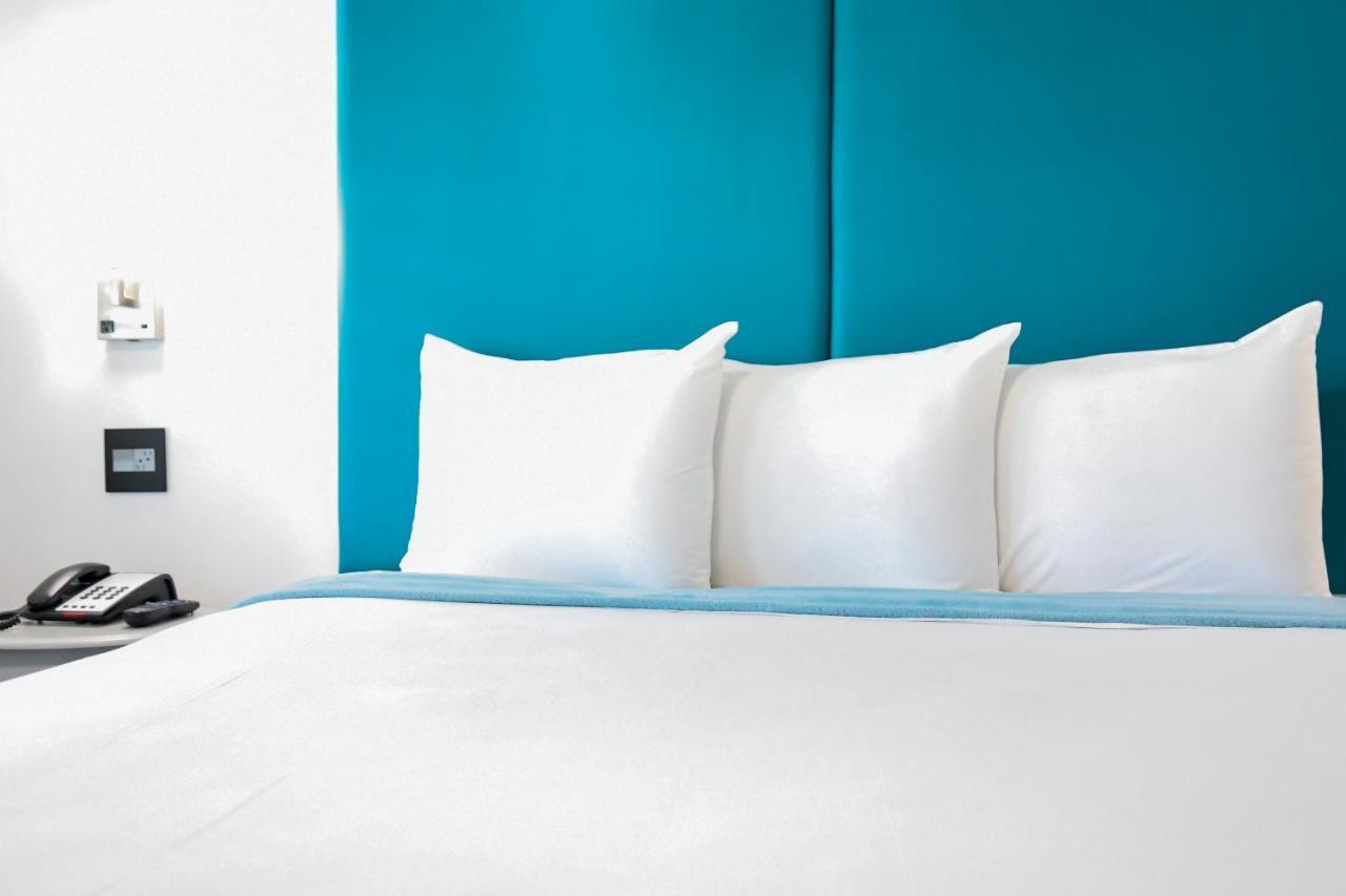 Tilbury Inn Глендейл Екстериор снимка